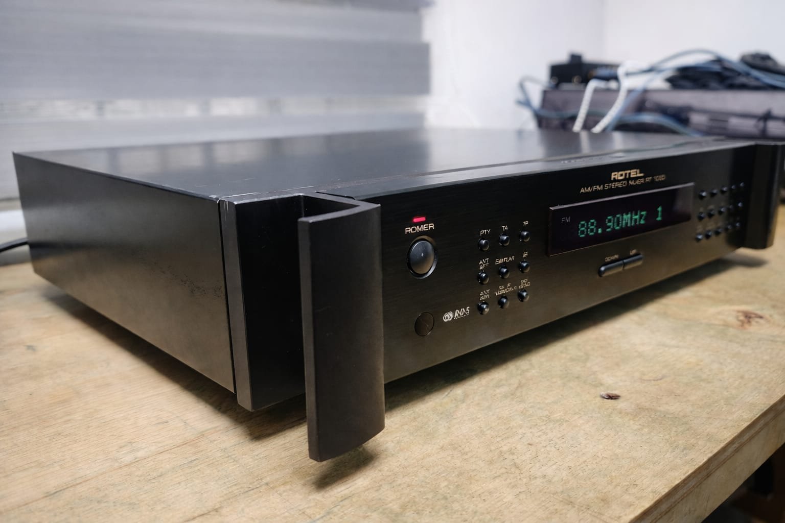 Tuner Rotel RT-1080 - Imagen 2