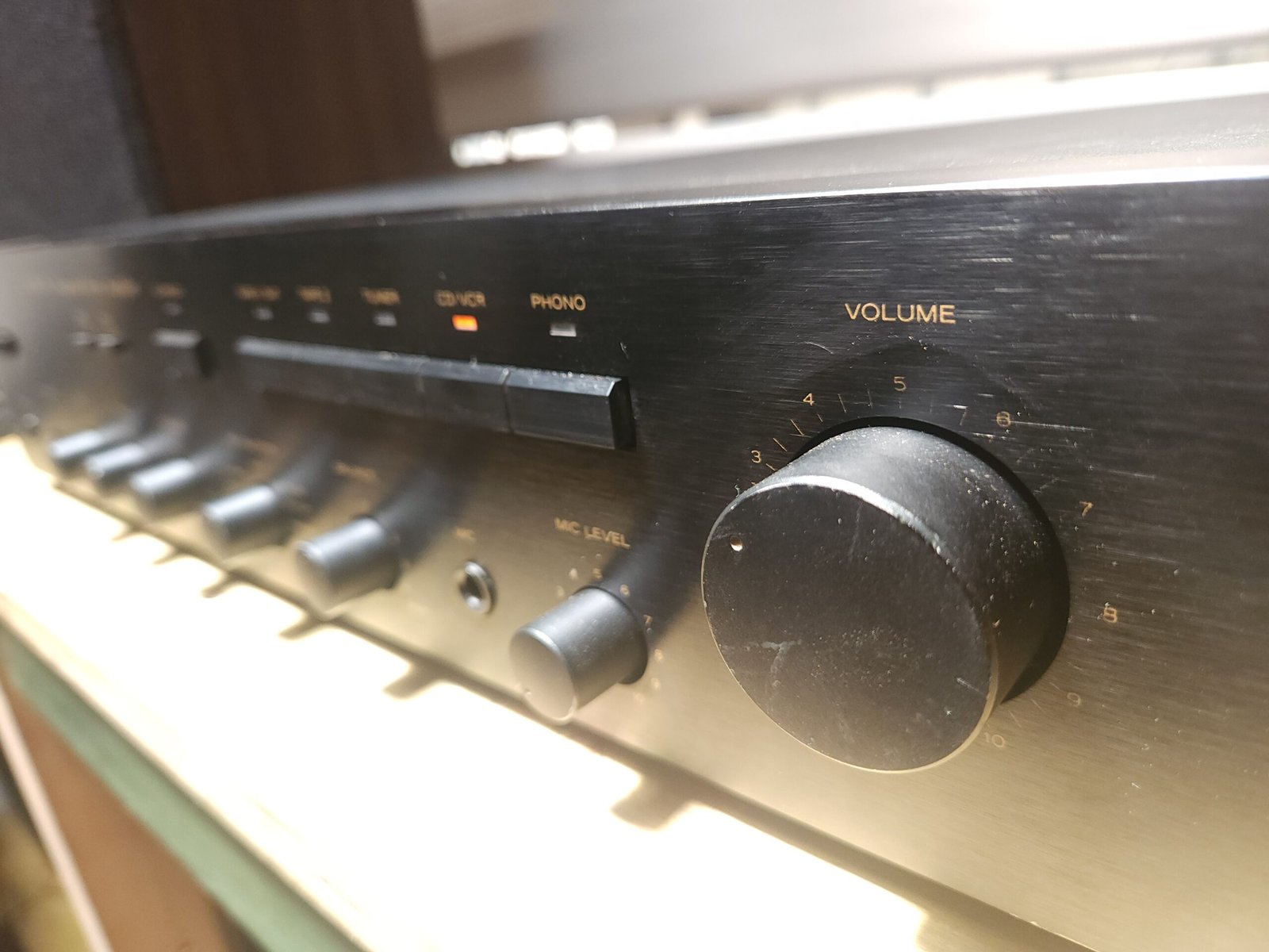 Amplificador TEAC A-X550 DC | Hi-Fi Vintage Japonés - Imagen 2