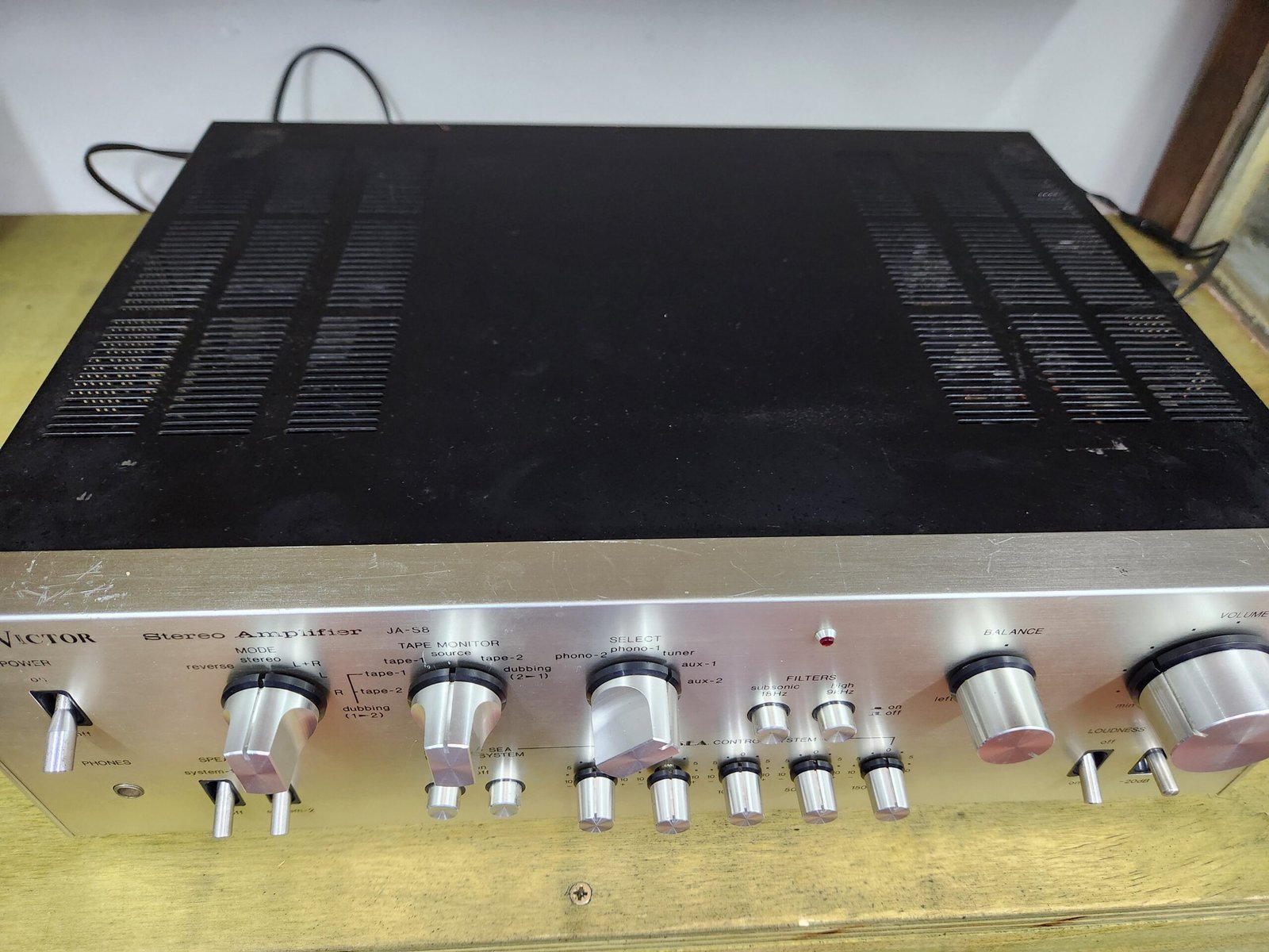 Victor JA-S8 – Amplificador Hi-Fi Clásico Japonés - Imagen 8