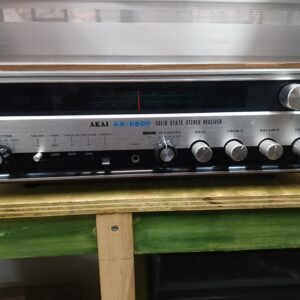 AKAI AA-6600 – Receiver Vintage Hi-Fi Japonés