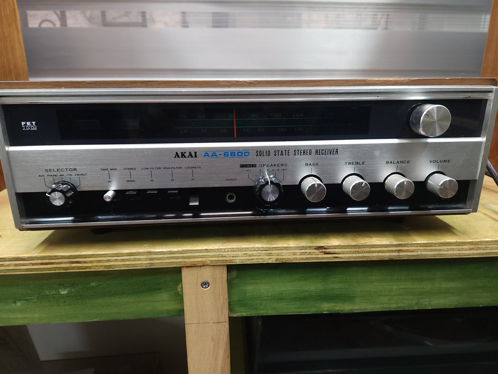 AKAI AA-6600 – Receiver Vintage Hi-Fi Japonés