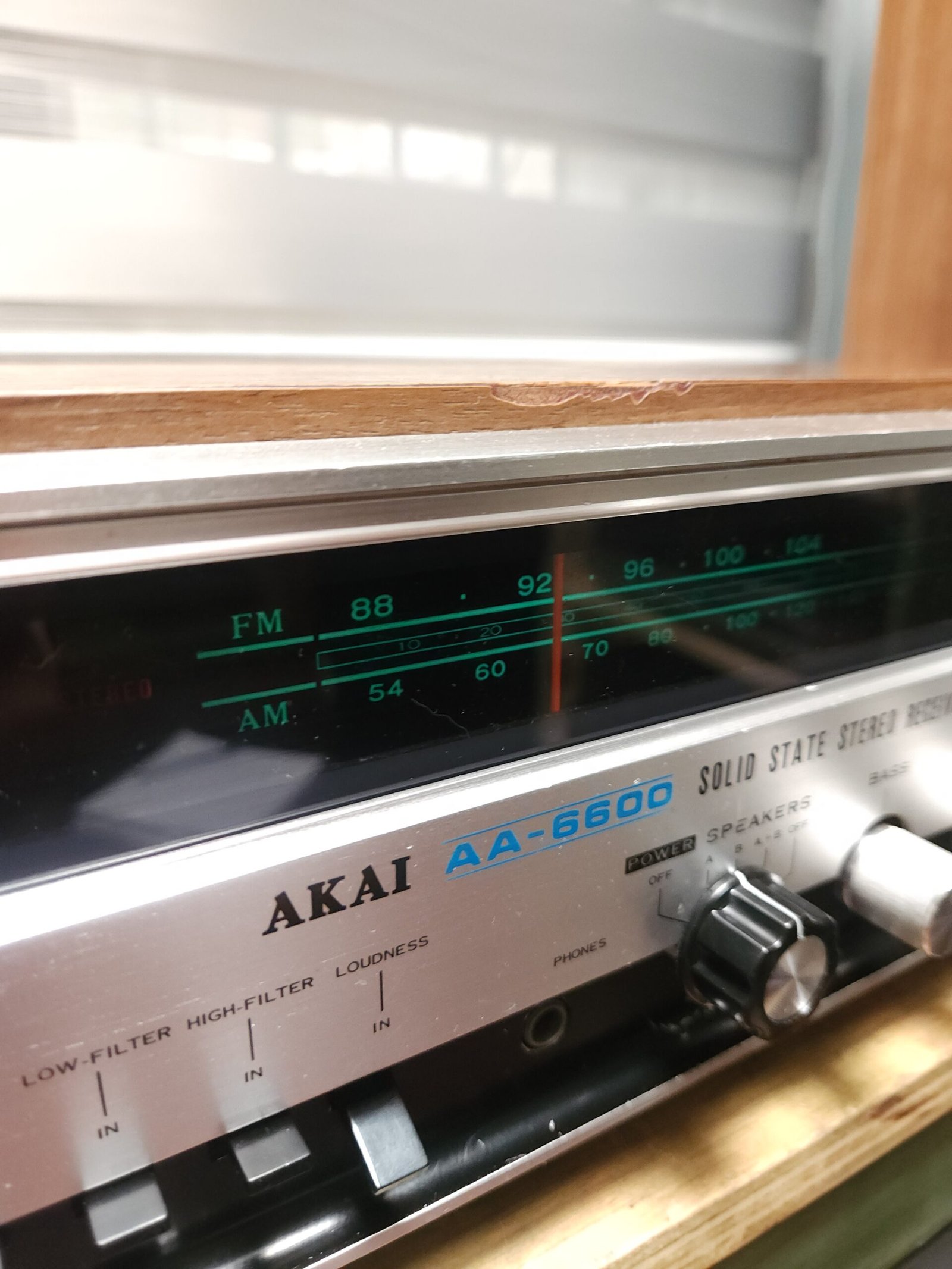 AKAI AA-6600 – Receiver Vintage Hi-Fi Japonés - Imagen 7