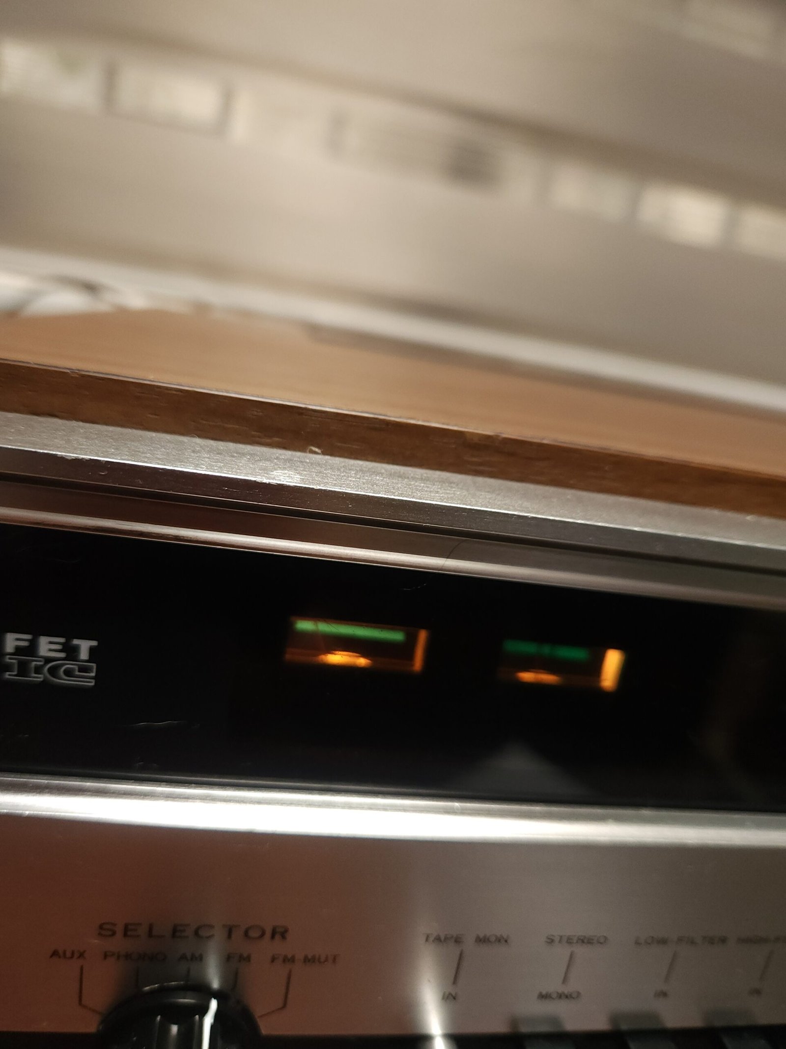 AKAI AA-6600 – Receiver Vintage Hi-Fi Japonés - Imagen 11