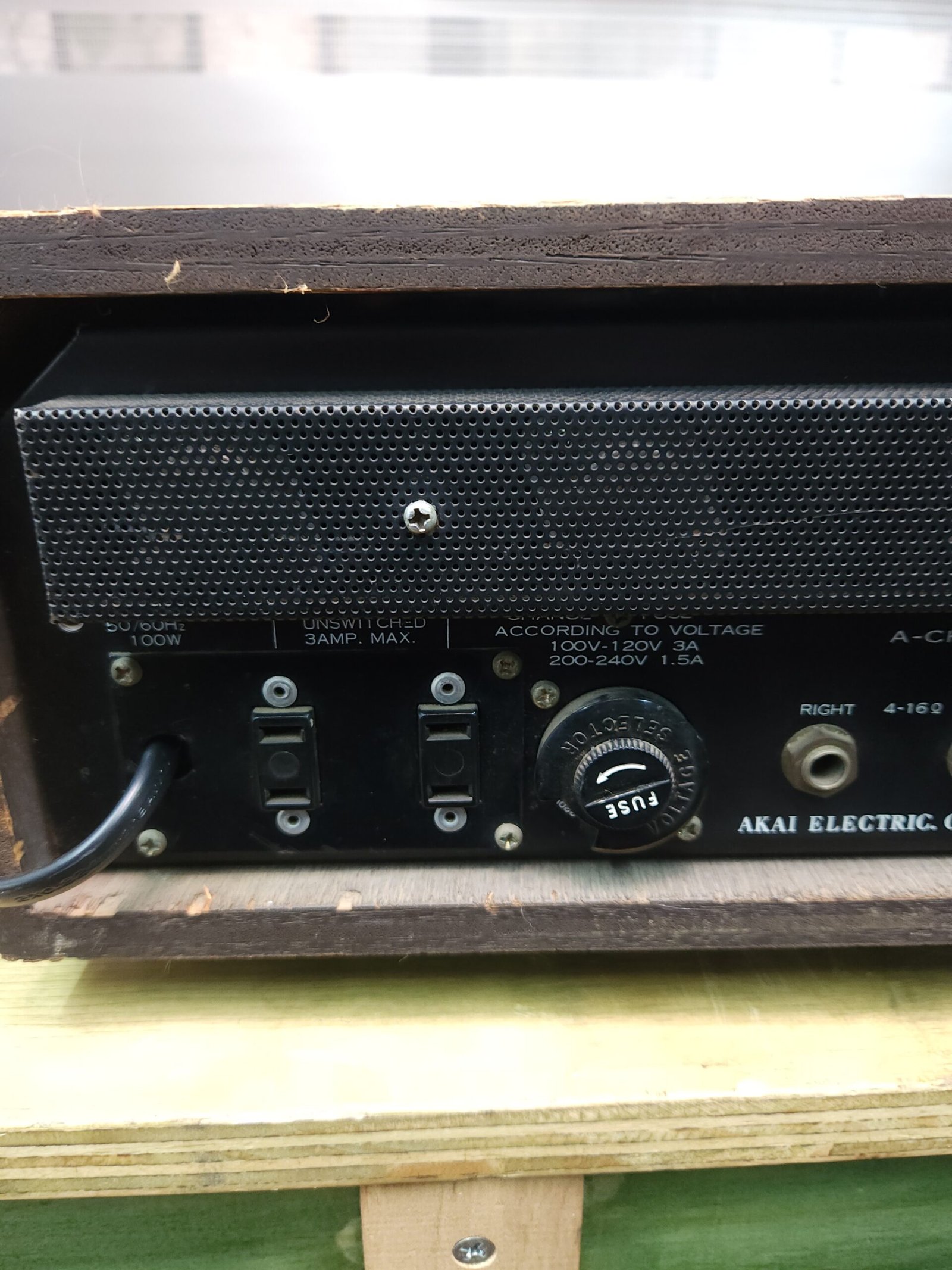 AKAI AA-6600 – Receiver Vintage Hi-Fi Japonés - Imagen 15