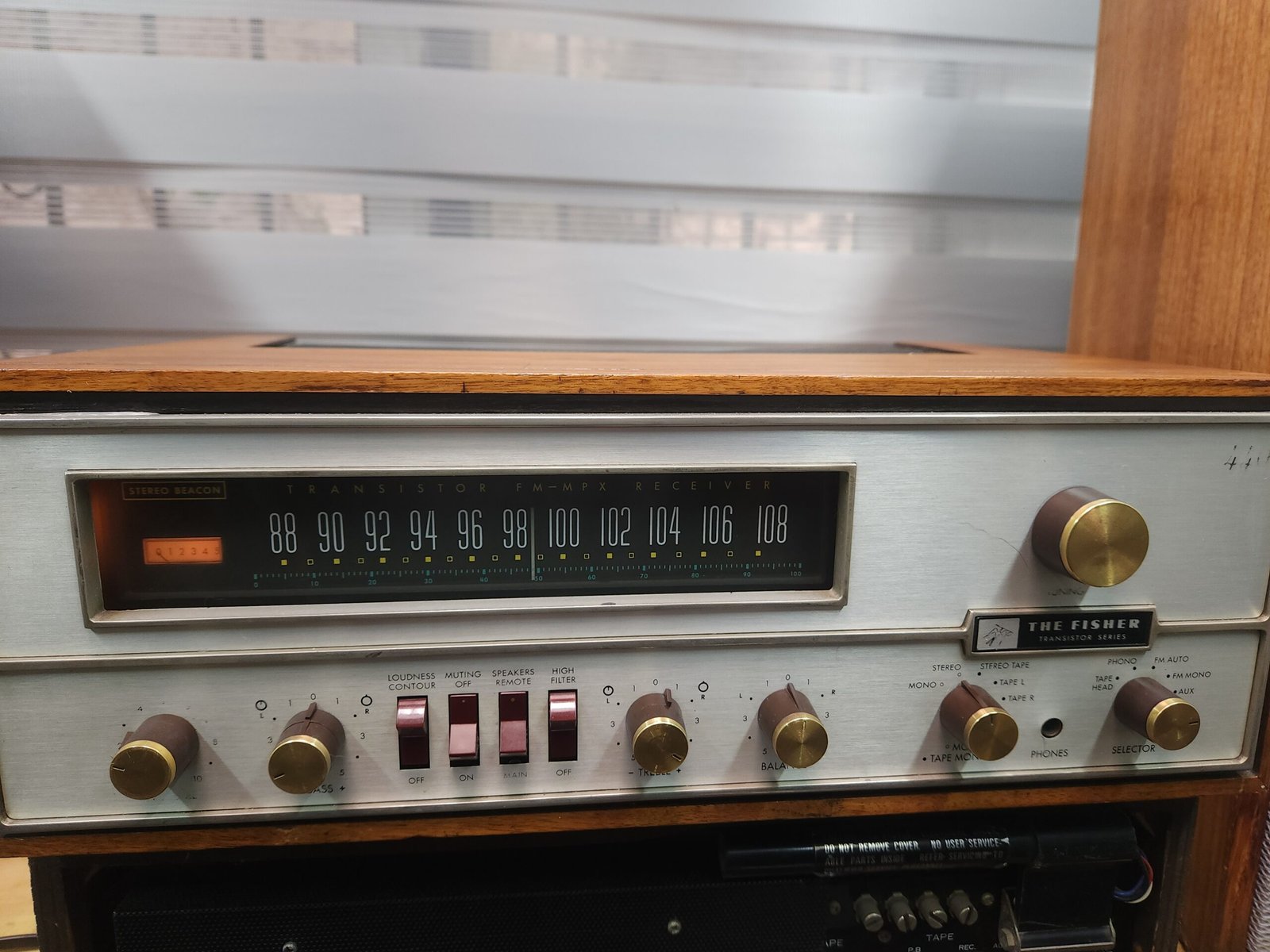 🎛️ The Fisher 440 Receiver - Imagen 4