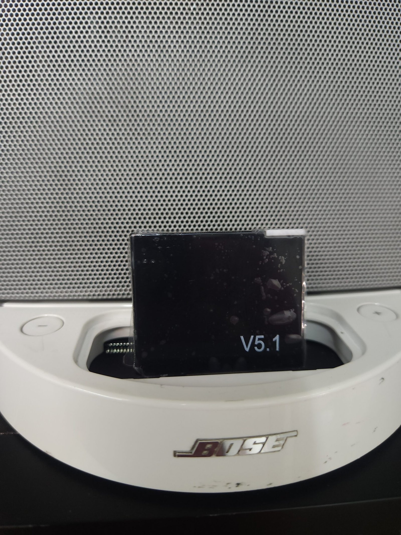 🔊 Bose SoundDock – Sistema de audio compacto de alto rendimiento, el dispositivo bluetooth viene por separado - Imagen 5